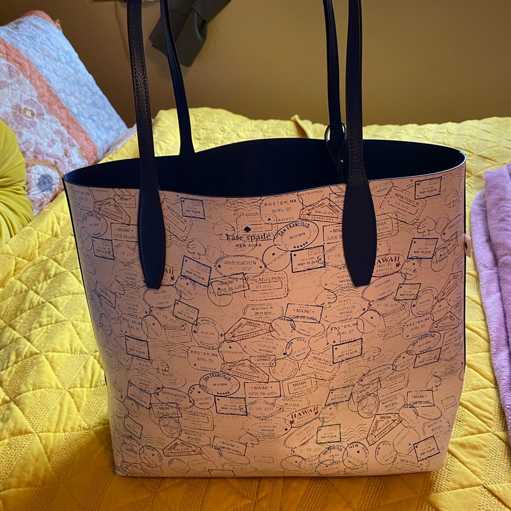Kate Spade ♠️ Off the Grid Tote